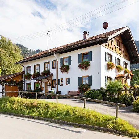 Alpenapartment Mit Garten Lejlighed