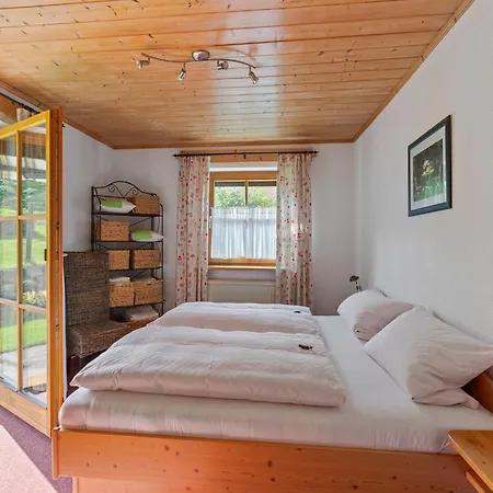 アパート Alpenapartment Mit Garten Trauchgau