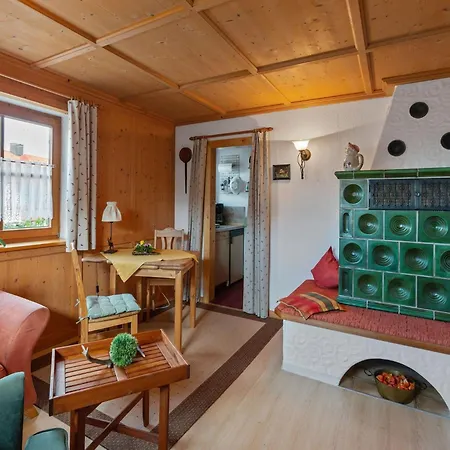 Alpenapartment Mit Garten *