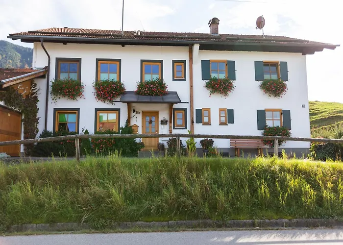 Alpenapartment Mit Garten Lejlighed