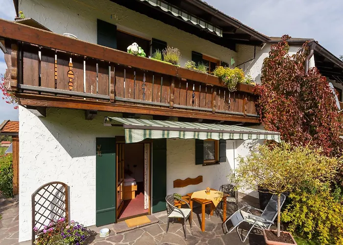 Alpenapartment Mit Garten דירה