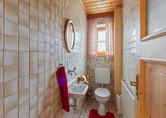Alpenapartment Mit Garten דירה *