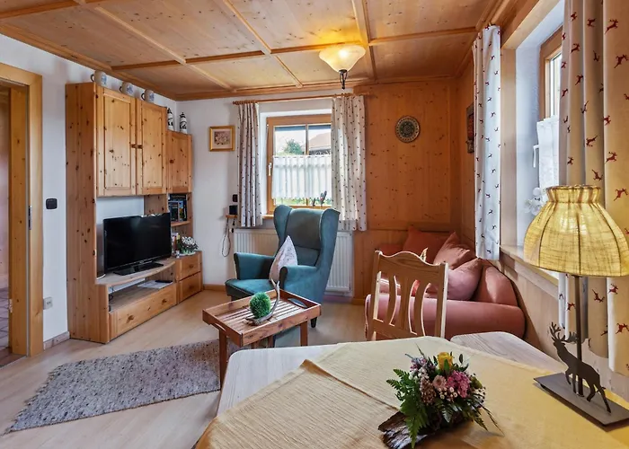 Alpenapartment Mit Garten דירה Trauchgau